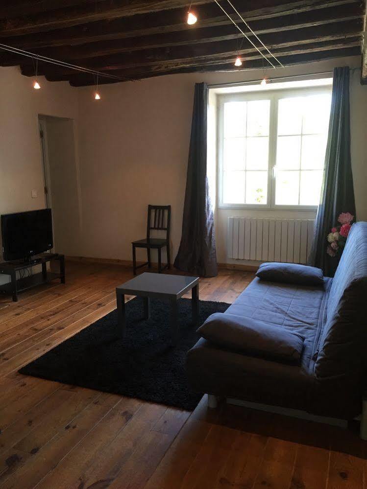 Domaine Du Moulin De Champie - Versailles - Gites & Suites Feucherolles Esterno foto