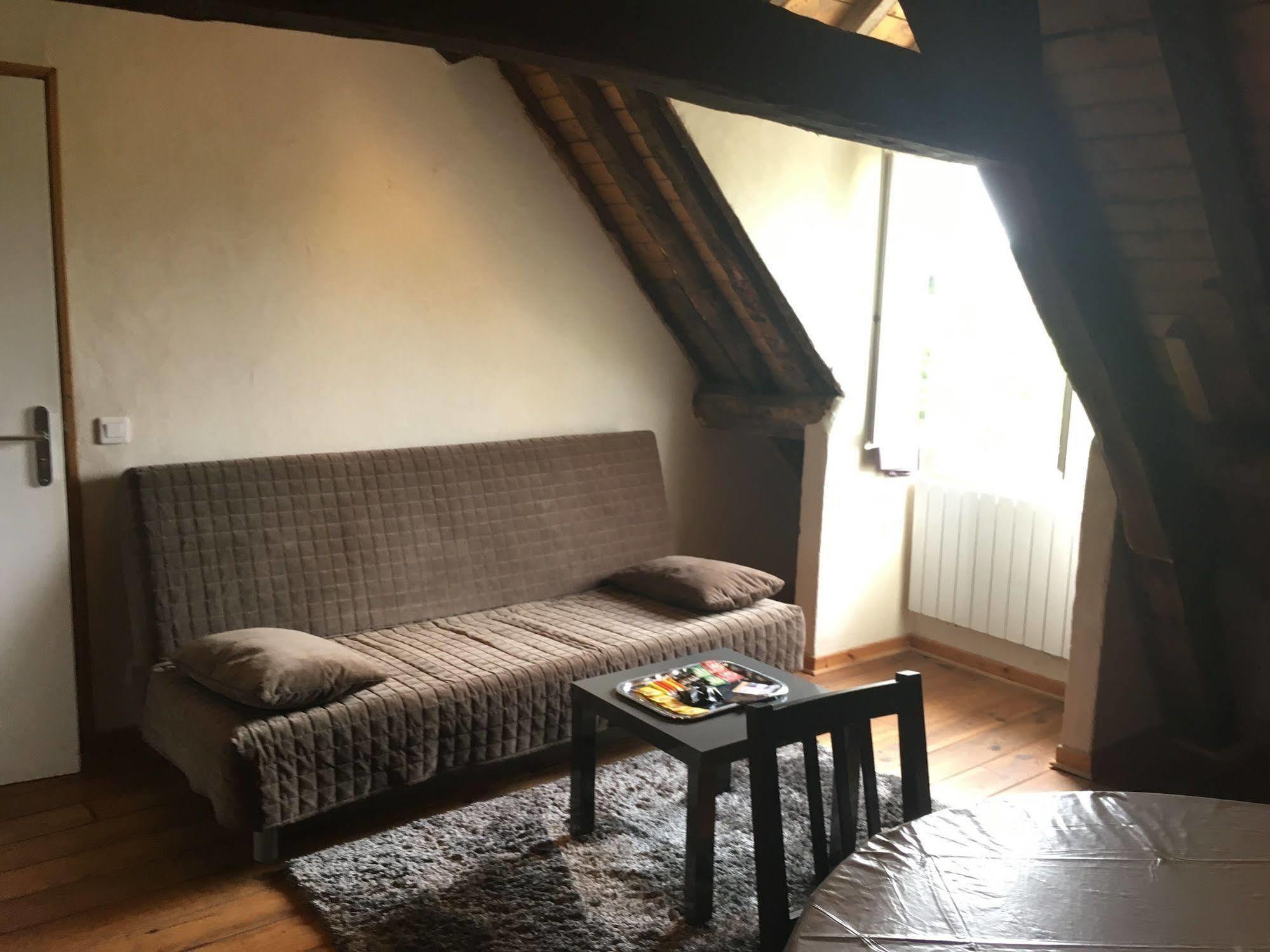 Domaine Du Moulin De Champie - Versailles - Gites & Suites Feucherolles Esterno foto