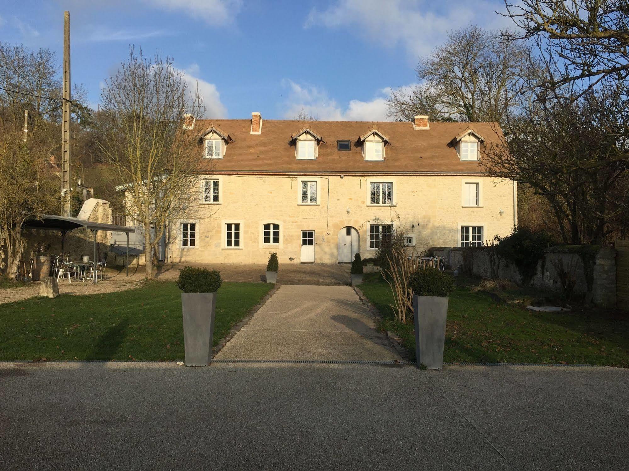 Domaine Du Moulin De Champie - Versailles - Gites & Suites Feucherolles Esterno foto