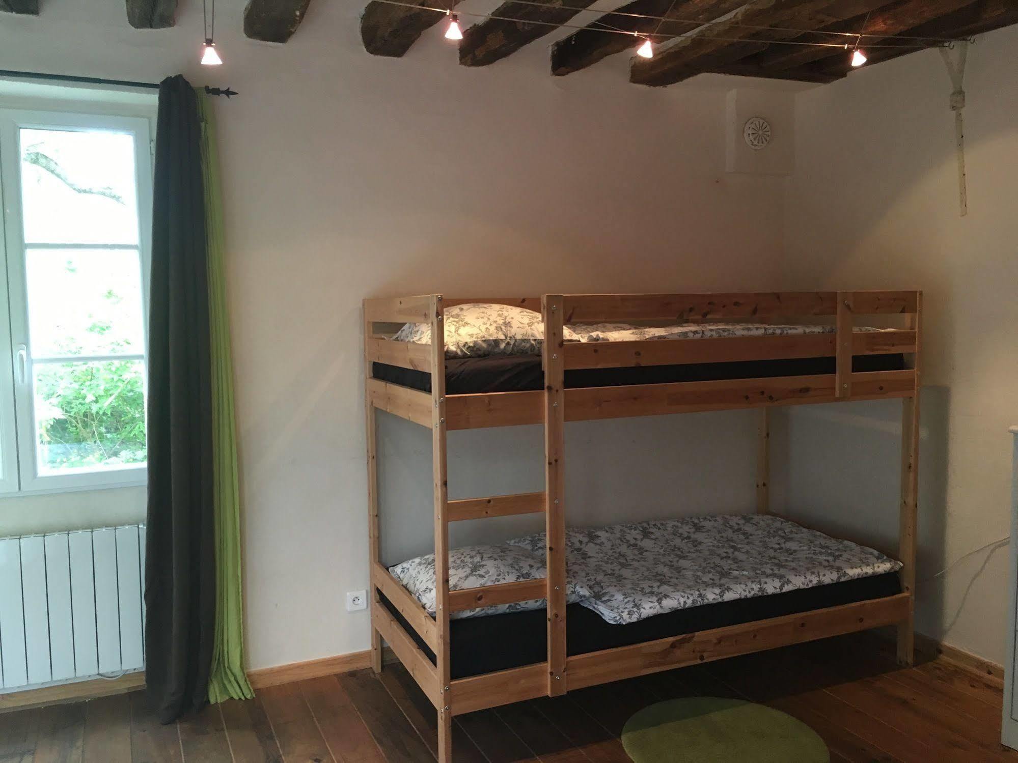 Domaine Du Moulin De Champie - Versailles - Gites & Suites Feucherolles Esterno foto